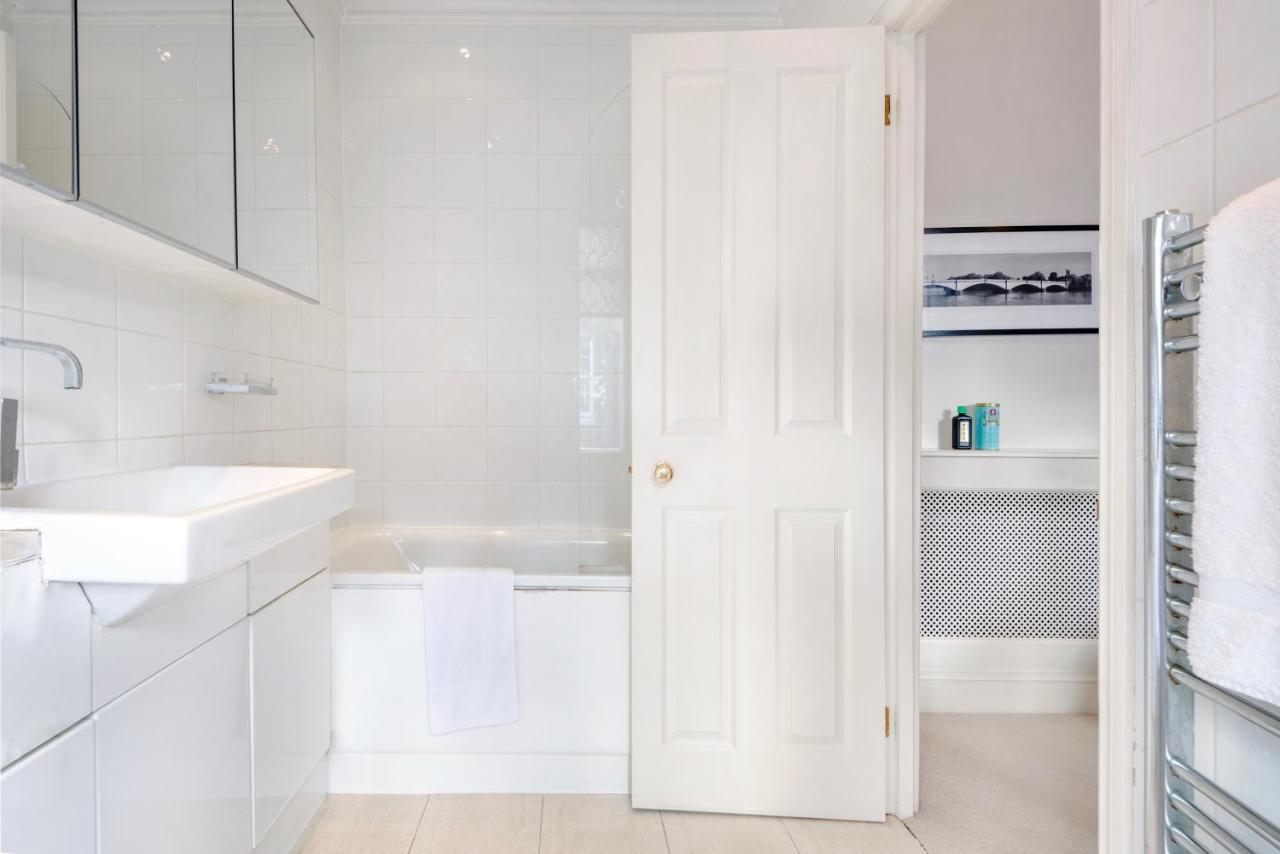 Classy And Spacious One Bedroom Flat In Amazing Location ロンドン エクステリア 写真